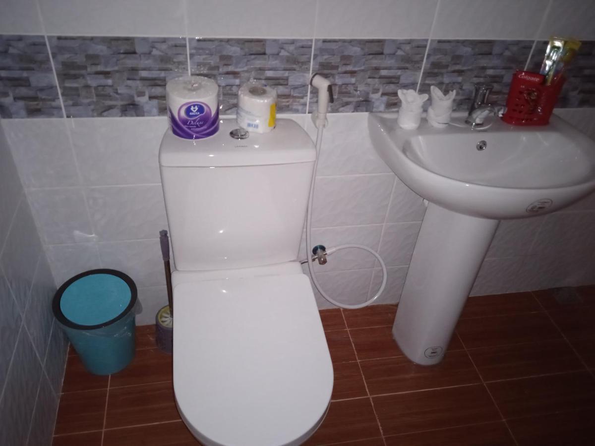 Sarah'S Garden Bnb & Spa Bed and Breakfast Clarin  Exterior foto