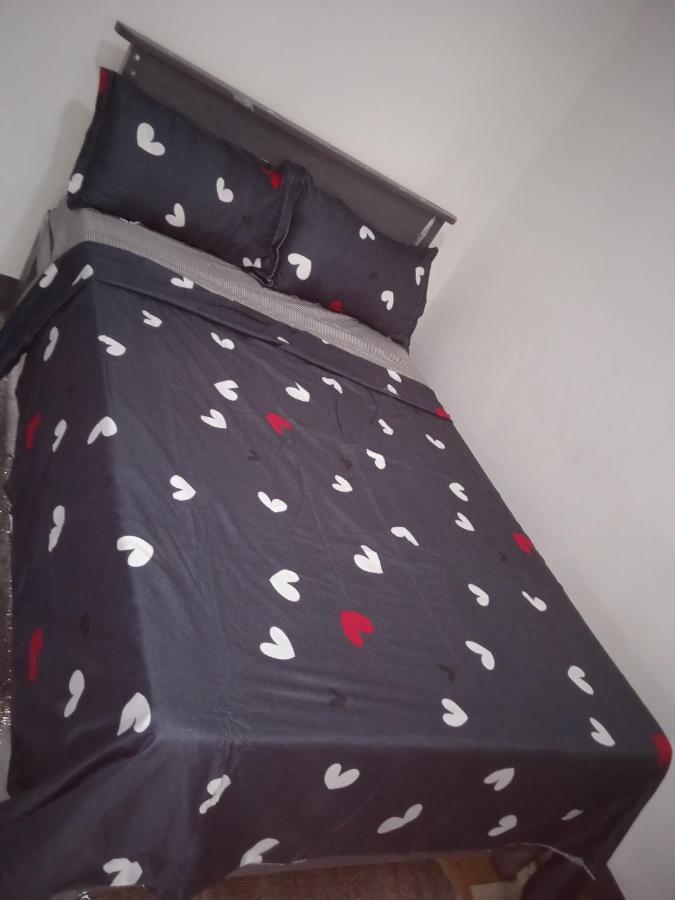 Sarah'S Garden Bnb & Spa Bed and Breakfast Clarin  Exterior foto