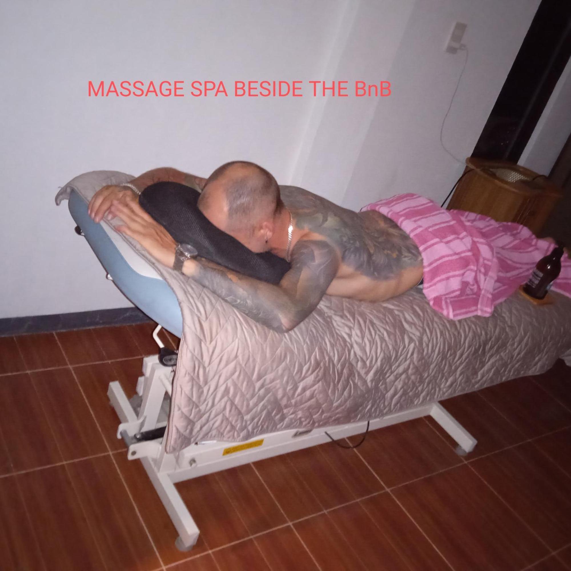 Sarah'S Garden Bnb & Spa Bed and Breakfast Clarin  Exterior foto