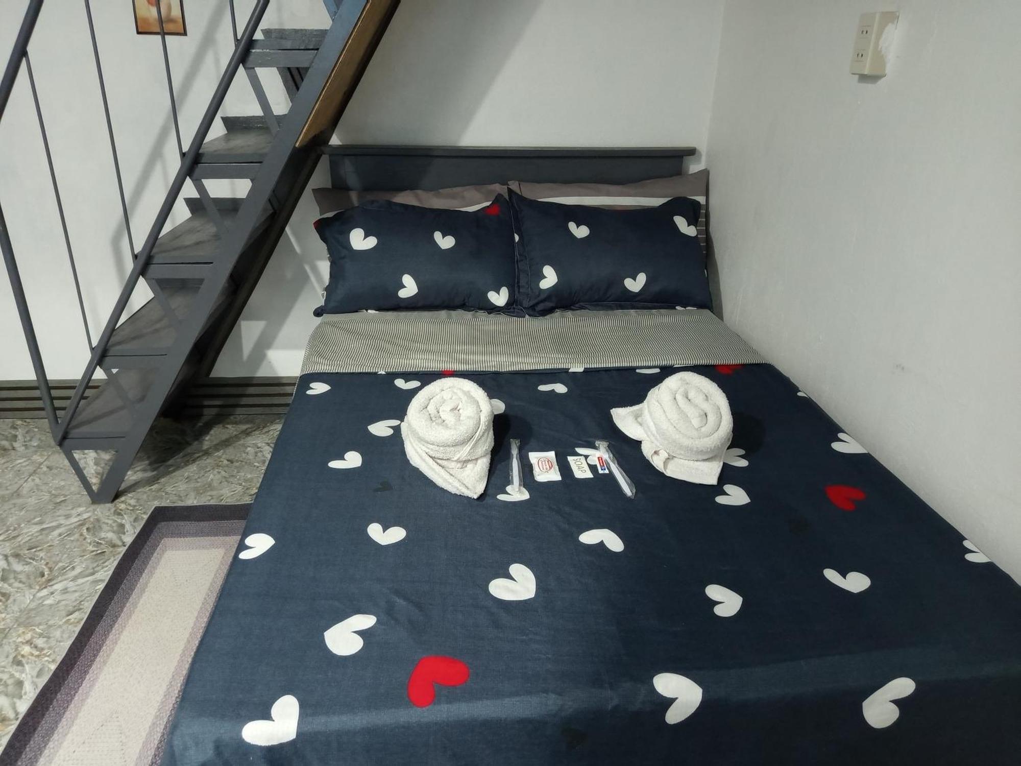 Sarah'S Garden Bnb & Spa Bed and Breakfast Clarin  Exterior foto